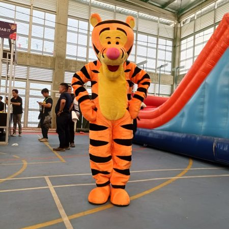 e807eb55-4823-4aff-86ca-d49334728852